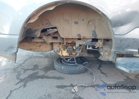 2022 Ford F-150 Lightning Lariat z USA, uszkodzony, nr VIN 1FTVW1EV0NWG11407